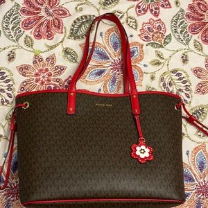 Michael kors tote MK PATTERN